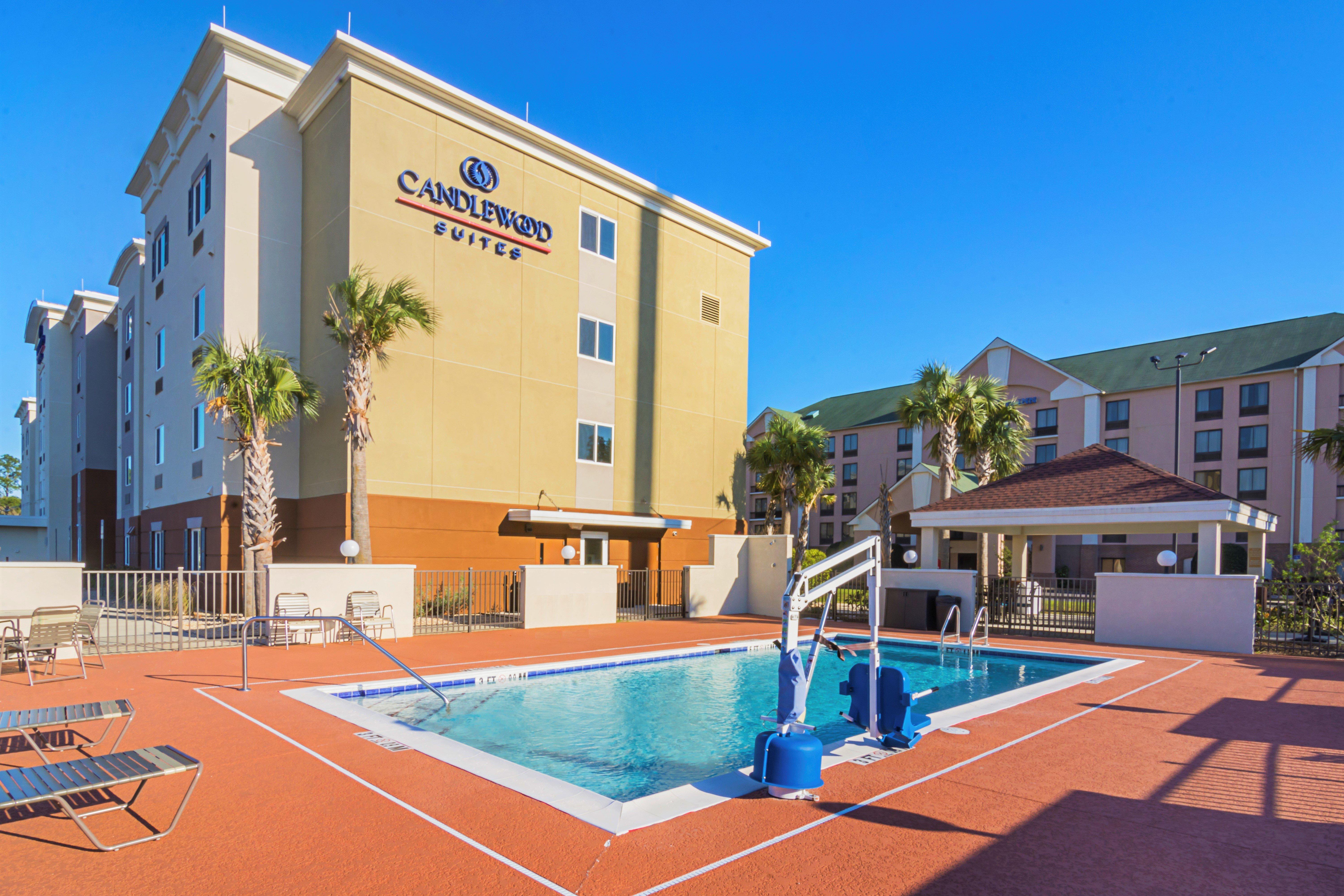 Candlewood Suites - Pensacola - University Area By Ihg Exterior photo